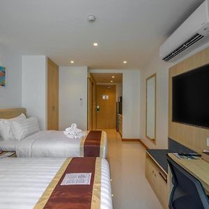 King Room Pool View
